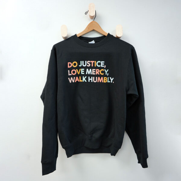 Do Justice sweatshirt front scaled